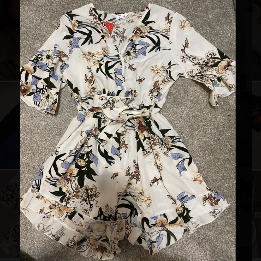 Floral print romper